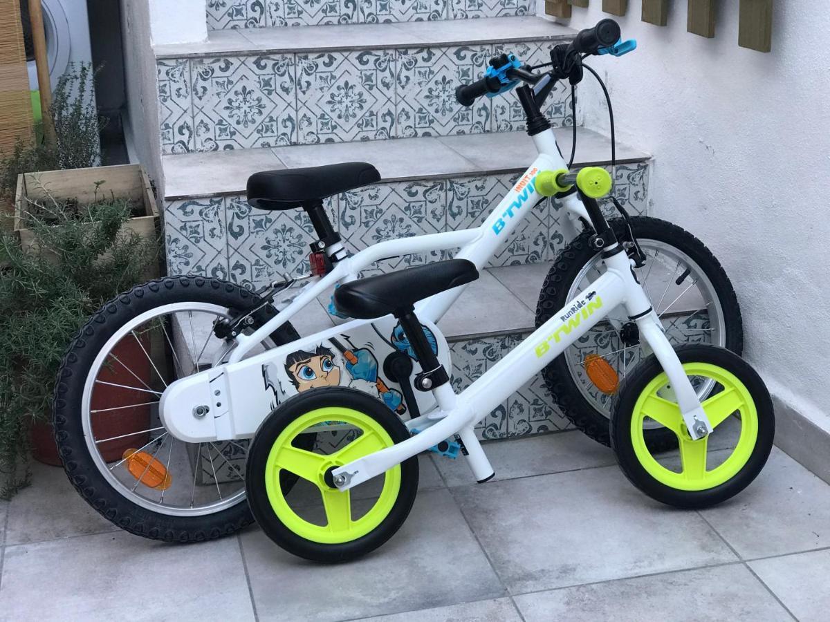 Malaga Beach House, 2 City Bikes, 2 Children'S Bikes, Wifi, Big Terrace, Bbq, Family, Childfriendly Exterior photo
